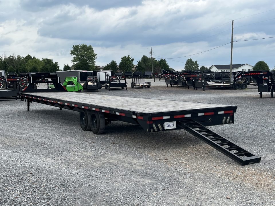 Used 2025 MAXXD 102"X40' 12K NON CDL Gooseneck Flatbed Trailer
