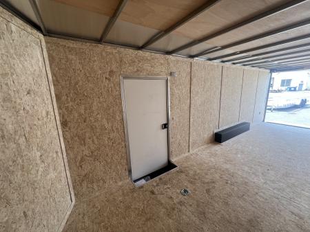 New 2026 Look Trailers 8.5X24 10K DLX RAMP DOOR Cargo / Enclosed Trailer