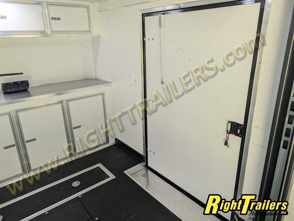 Used 2024 8.5X28 Discovery Trailers Stacker