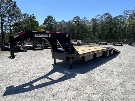New 2026 Diamond C FMAX212 Hydraulic Dovetail & Jacks, PACESETTER, Disc Brakes, 12K Axles, 8.5x30 (18tDeck+12ftDove)=30ft