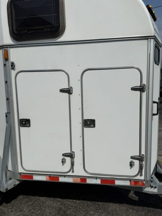 Used 2006 Brenderup ROYAL TC Horse Trailer