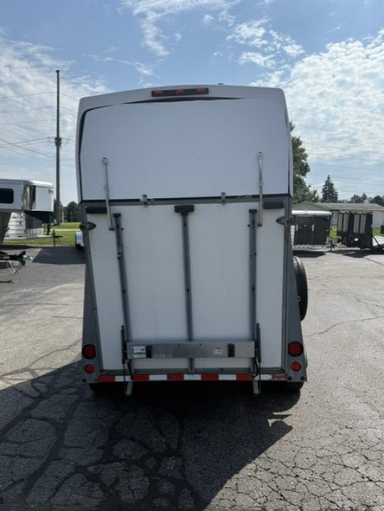 Used 2006 Brenderup ROYAL TC Horse Trailer