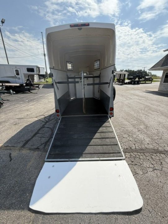 Used 2006 Brenderup ROYAL TC Horse Trailer