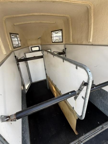 Used 2006 Brenderup ROYAL TC Horse Trailer