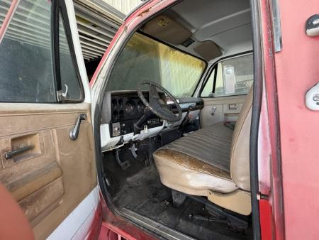 Used 1984 GMC 6000 Fuel Truck - 300 gallon diesel & fuel tanks