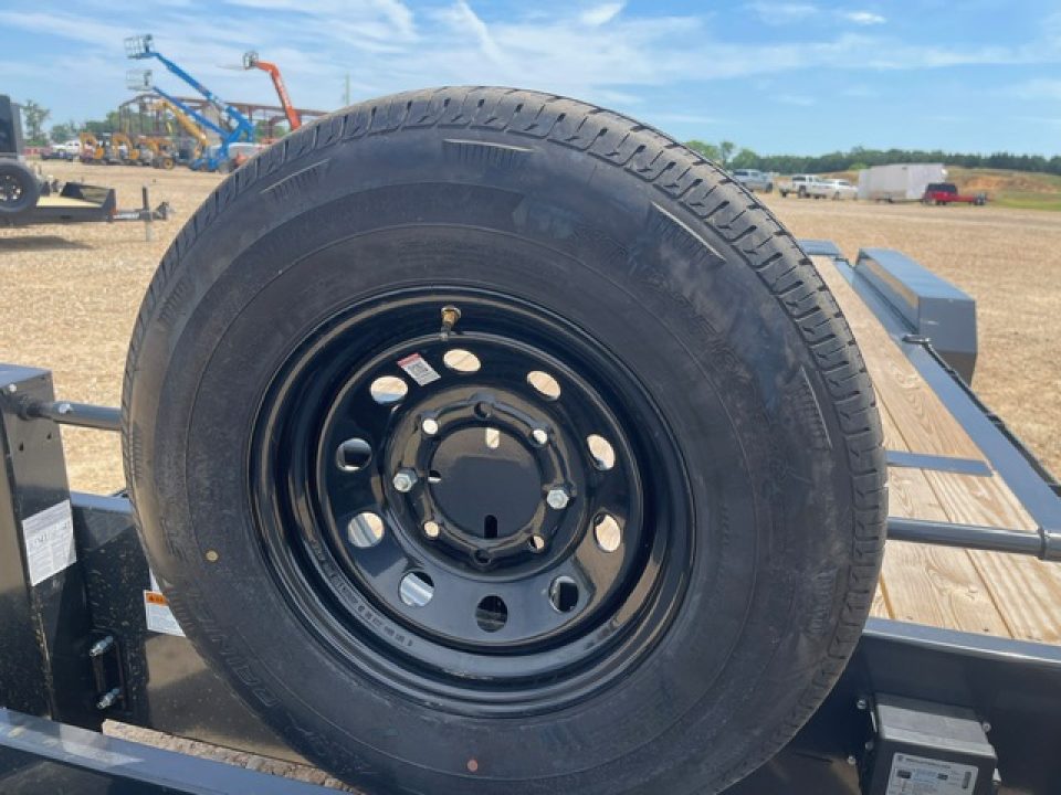 New 2026 Hillcrest Trailers 21213SE Equipment Trailer