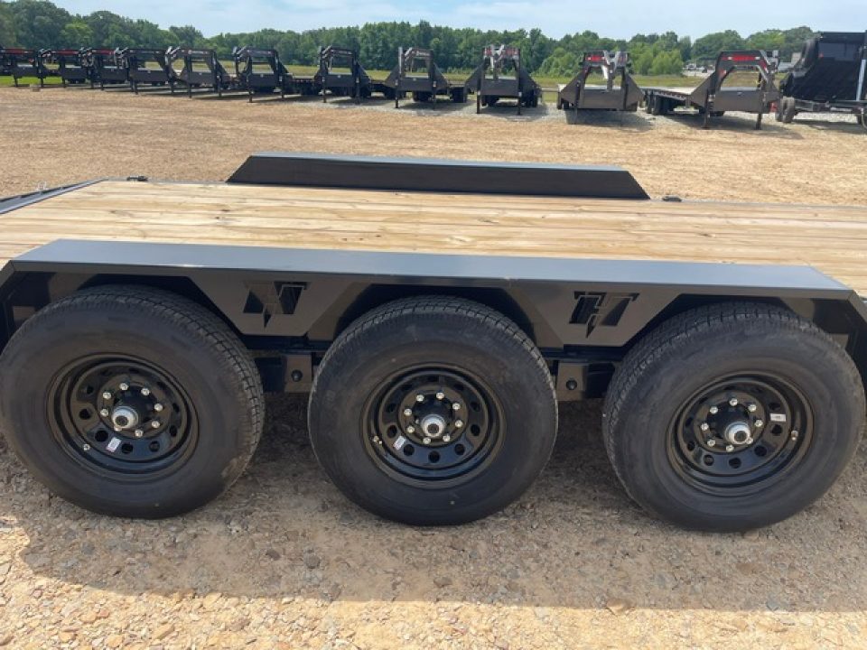 New 2026 Hillcrest Trailers 21213SE Equipment Trailer
