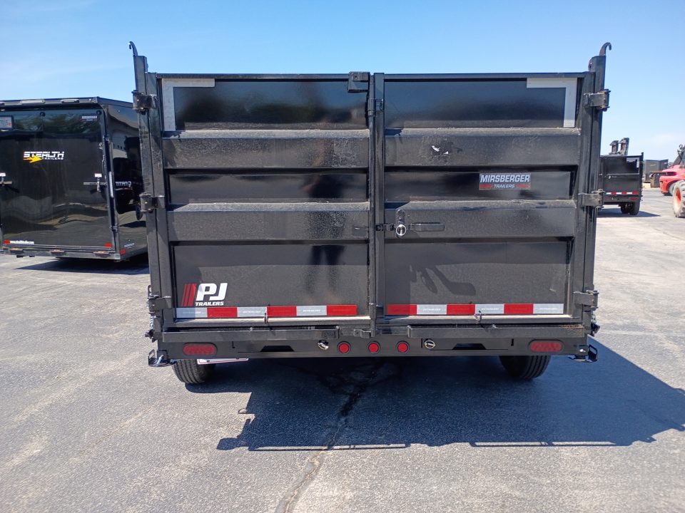 New 2026 PJ Trailers D7142-SW04
