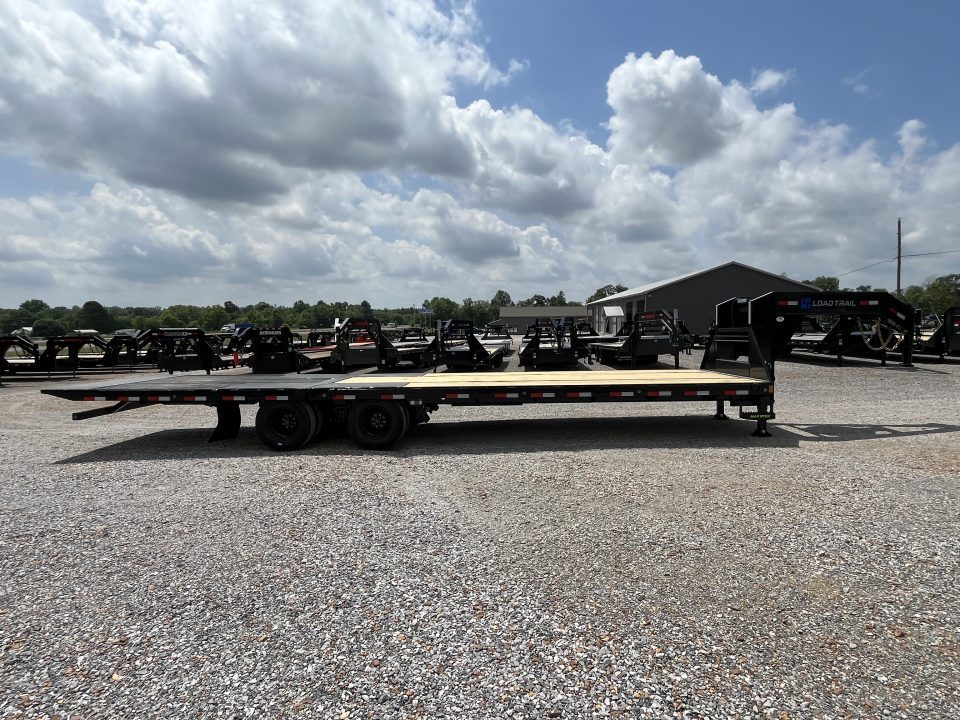New 2026 Load Trail Gooseneck Trailer | 102" x 32' 24K GVWR
