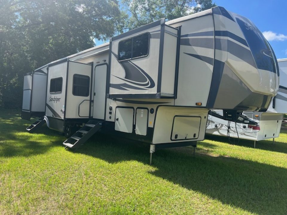 Used 2022 Forest River Sandpiper 38FKOK Fifth Wheel