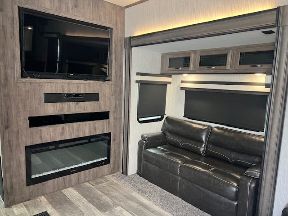 Used 2022 Forest River Sandpiper 38FKOK Fifth Wheel