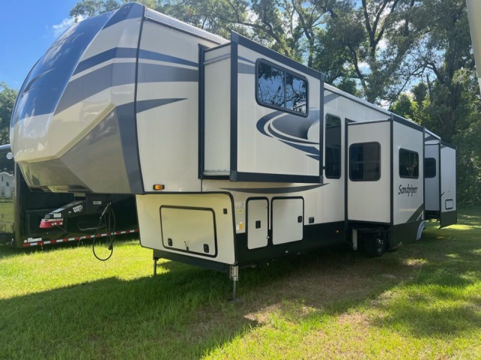 Used 2022 Forest River Sandpiper 38FKOK Fifth Wheel