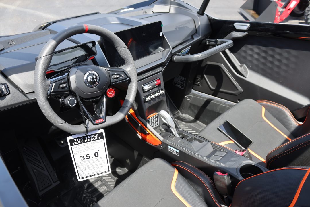 New 2026 CFMOTO Z10-4 Side by Side (Sport)