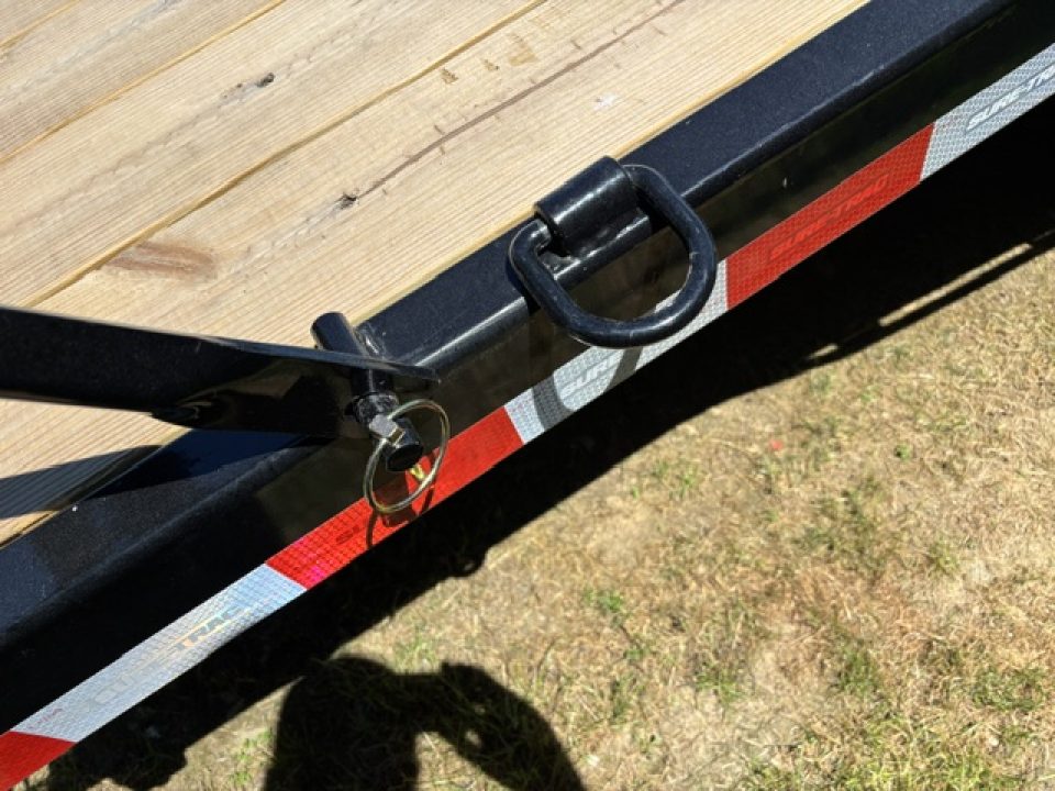 New 2026 Sure-Trac * 8.5X17+3-10K * 6 1/2INCH D-RINGS * 2" CROSSMEMBERS * 5" STEEL CHANNEL FRAME *ST-TDO10220-100 Equipment Trailer