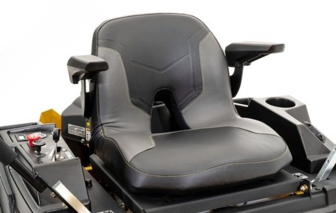 New 2026 Hustler Raptor X 48" Zero Turn Lawn Mower