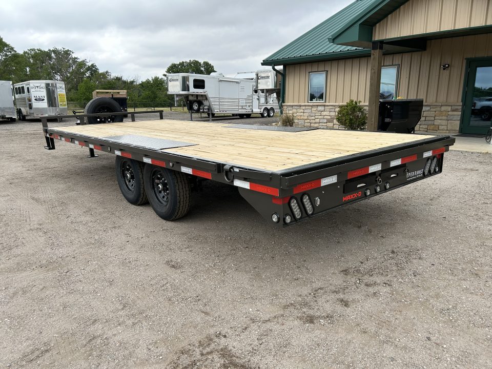 New 2027 MAXX-D DOX Flatbed Trailer 102x20