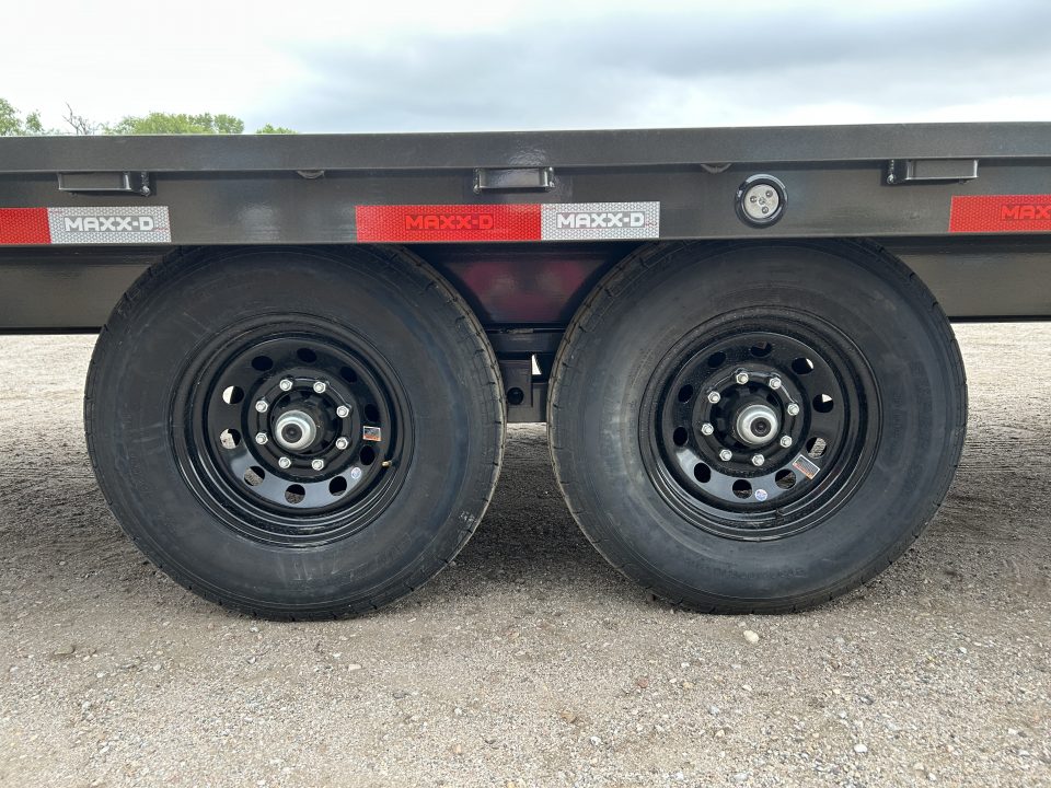 New 2027 MAXX-D DOX Flatbed Trailer 102x20