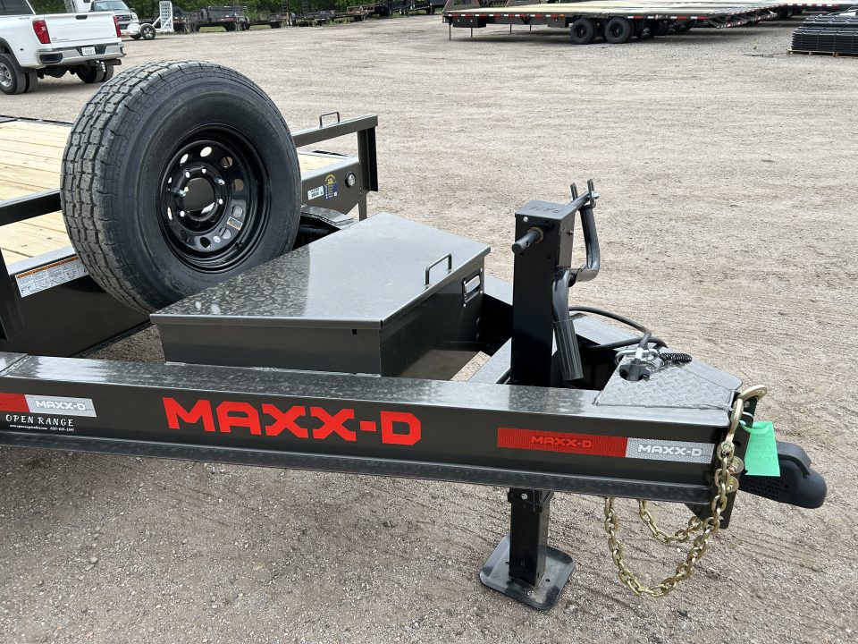 New 2027 MAXX-D DOX Flatbed Trailer 102x20