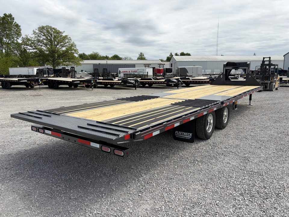 New 2026 Diamond C Trailers FMAX210L32X102HDT (32' X 102") 25K Hydraulic Dove Tail Flatbed Trailer