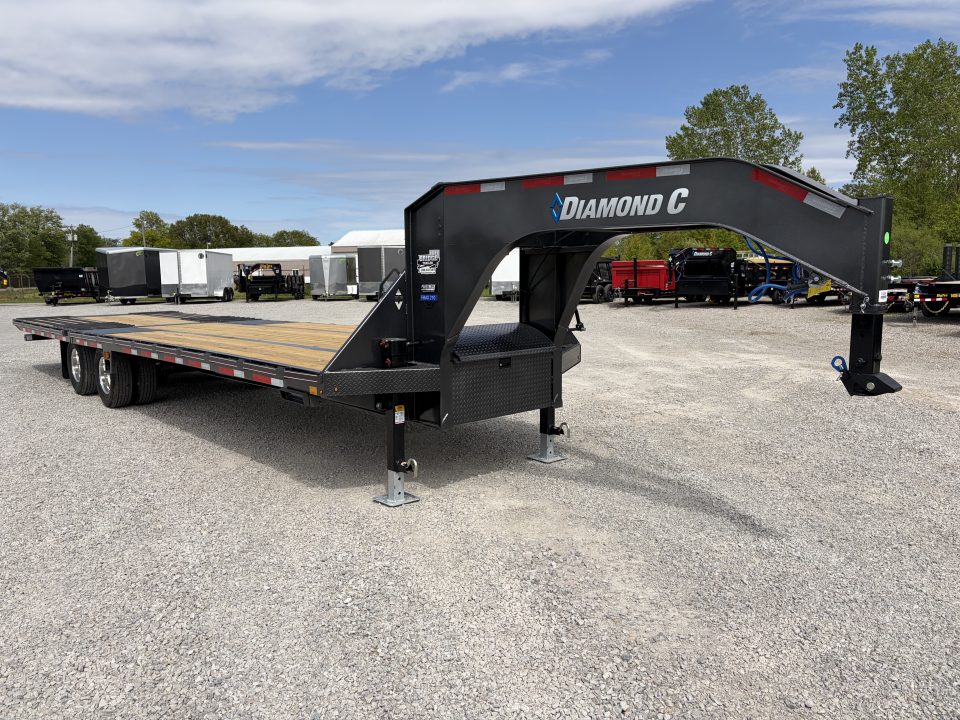 New 2026 Diamond C Trailers FMAX210L32X102HDT (32' X 102") 25K Hydraulic Dove Tail Flatbed Trailer