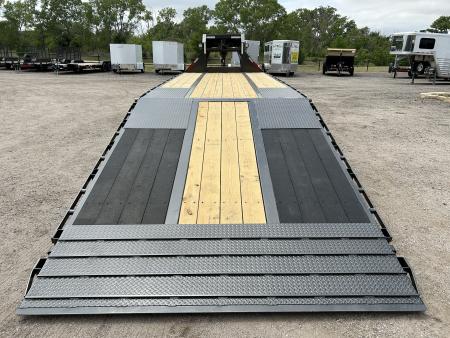 New 2027 MAXX-D YDX 102X32 Flatbed Trailer Hyd Dovetail