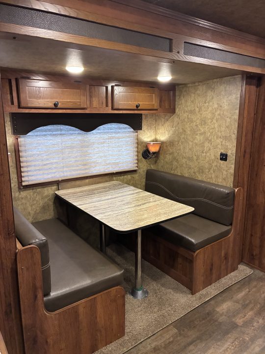 Used 2016 Lakota 4H 15'LQ with Rear Kitchen Horse Trailer
