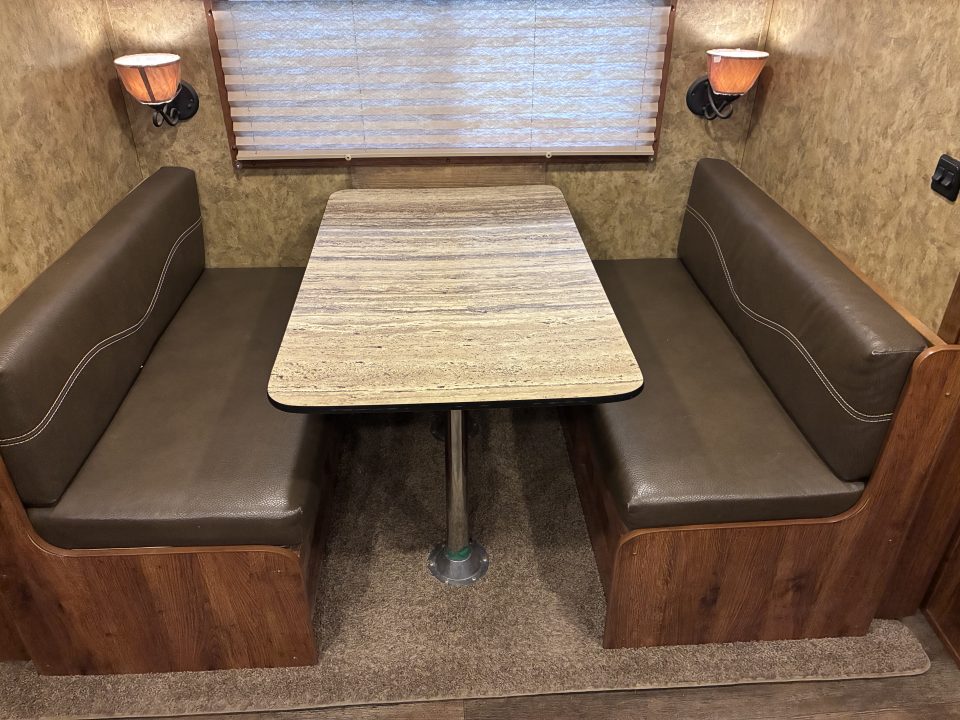 Used 2016 Lakota 4H 15'LQ with Rear Kitchen Horse Trailer
