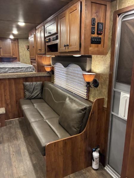 Used 2016 Lakota 4H 15'LQ with Rear Kitchen Horse Trailer