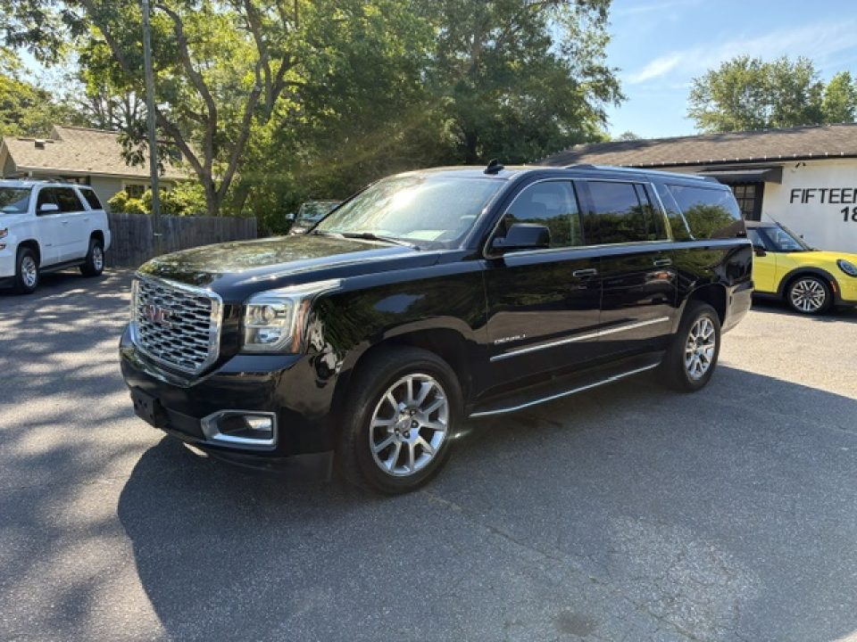 Used 2019 GMC Yukon XL Denali SUV