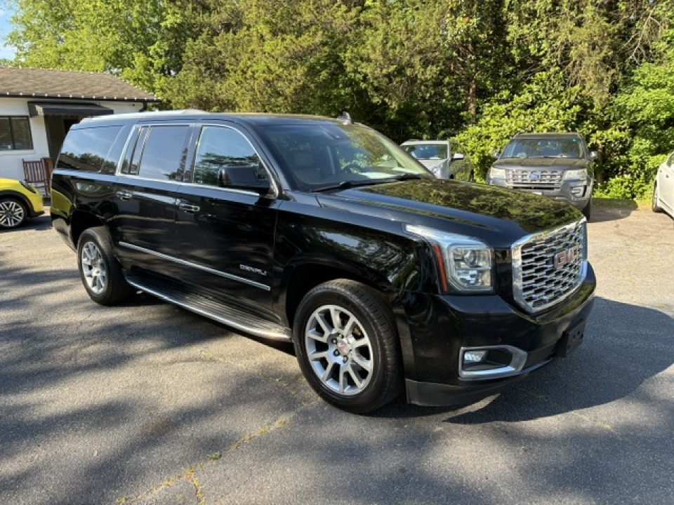 Used 2019 GMC Yukon XL Denali SUV