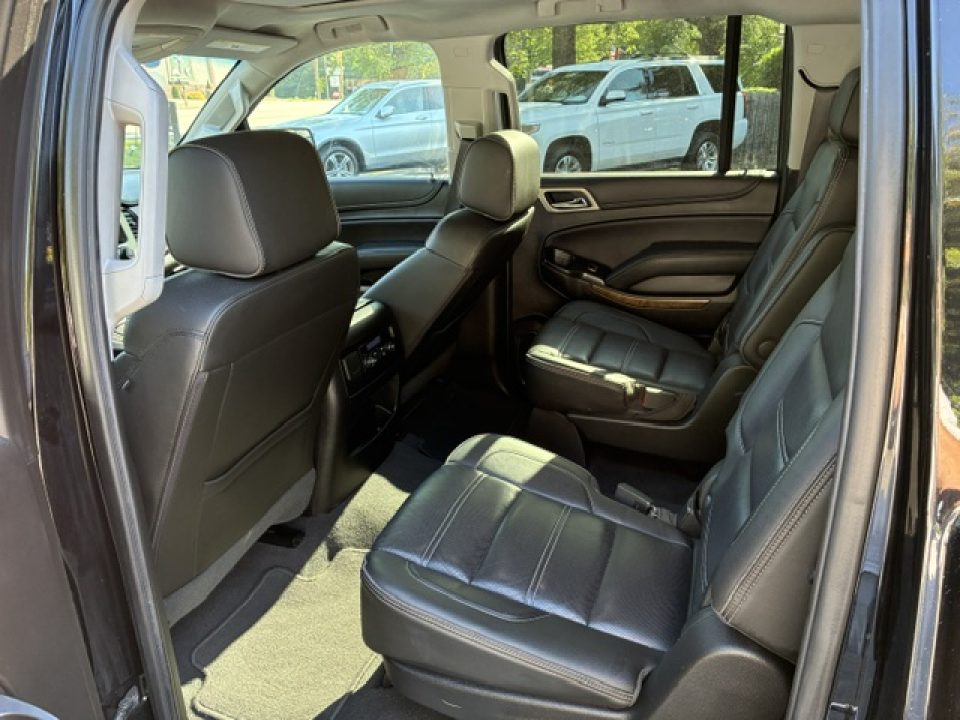 Used 2019 GMC Yukon XL Denali SUV