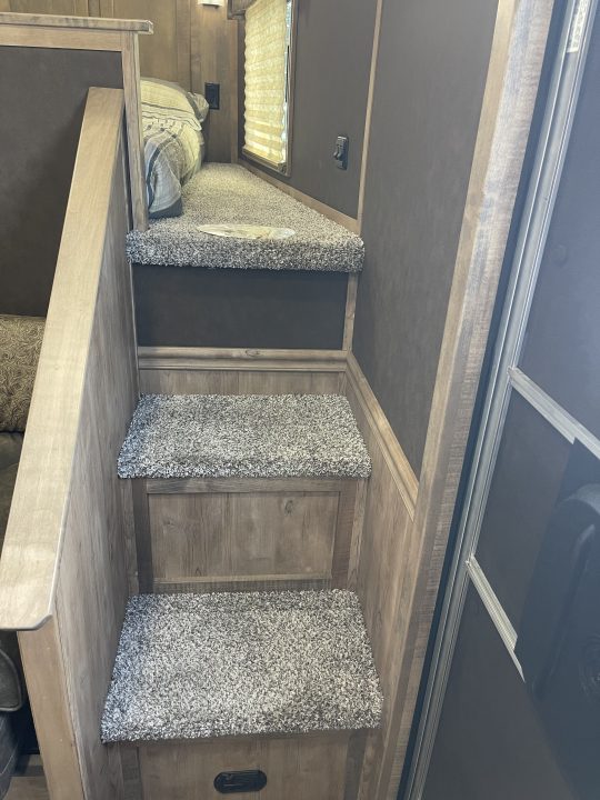 New 2026 Merhow Trailers 8416-A RWS- SIDE LOAD Horse Trailer