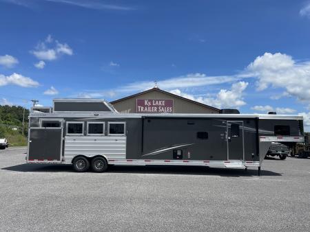 New 2026 Merhow Trailers 8416-A RWS- SIDE LOAD Horse Trailer
