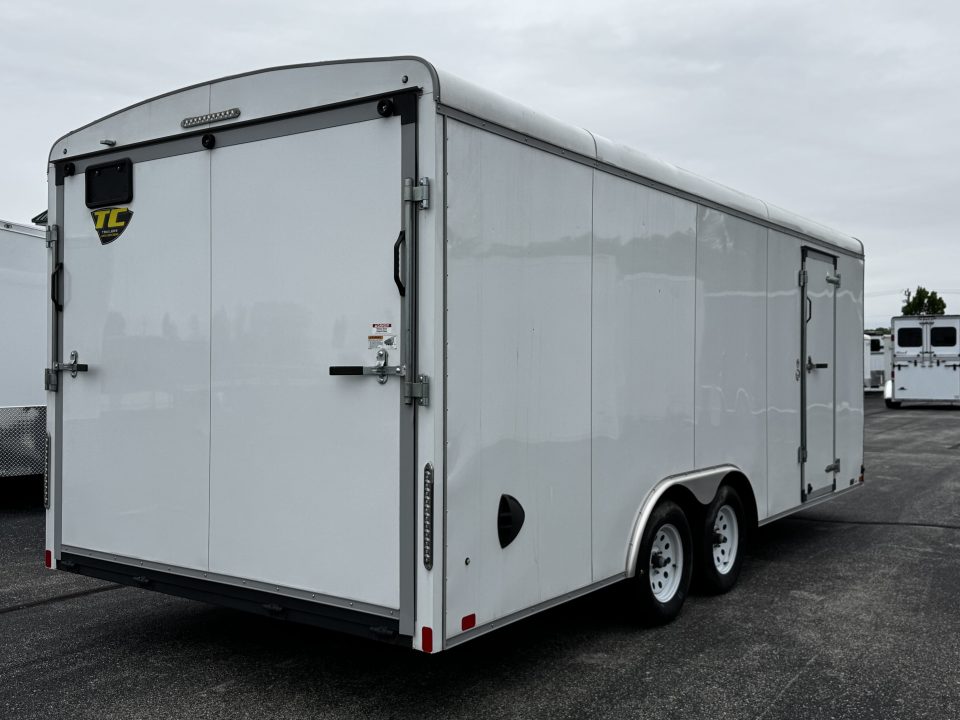 Consignment 2021 United 8.5’ × 20’ TA Enclosed BP Car Hauler