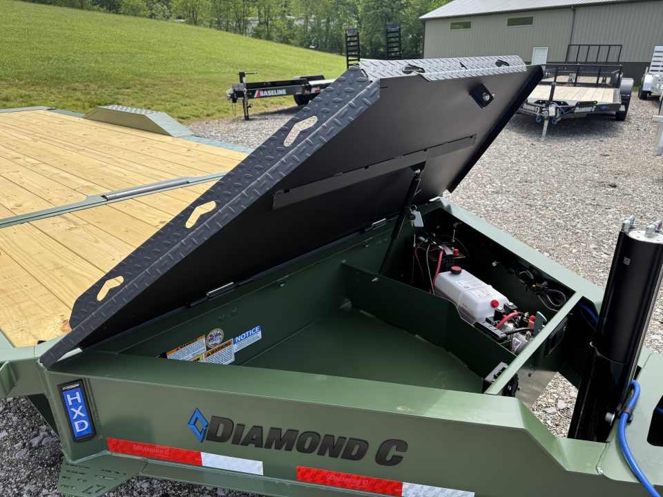New 2026 Diamond C Trailers HXD 208 22X102 Equipment Trailer