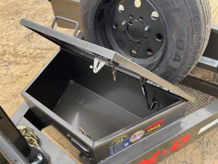 New 2026 MAXX-D G8B2283 Tilt Trailer