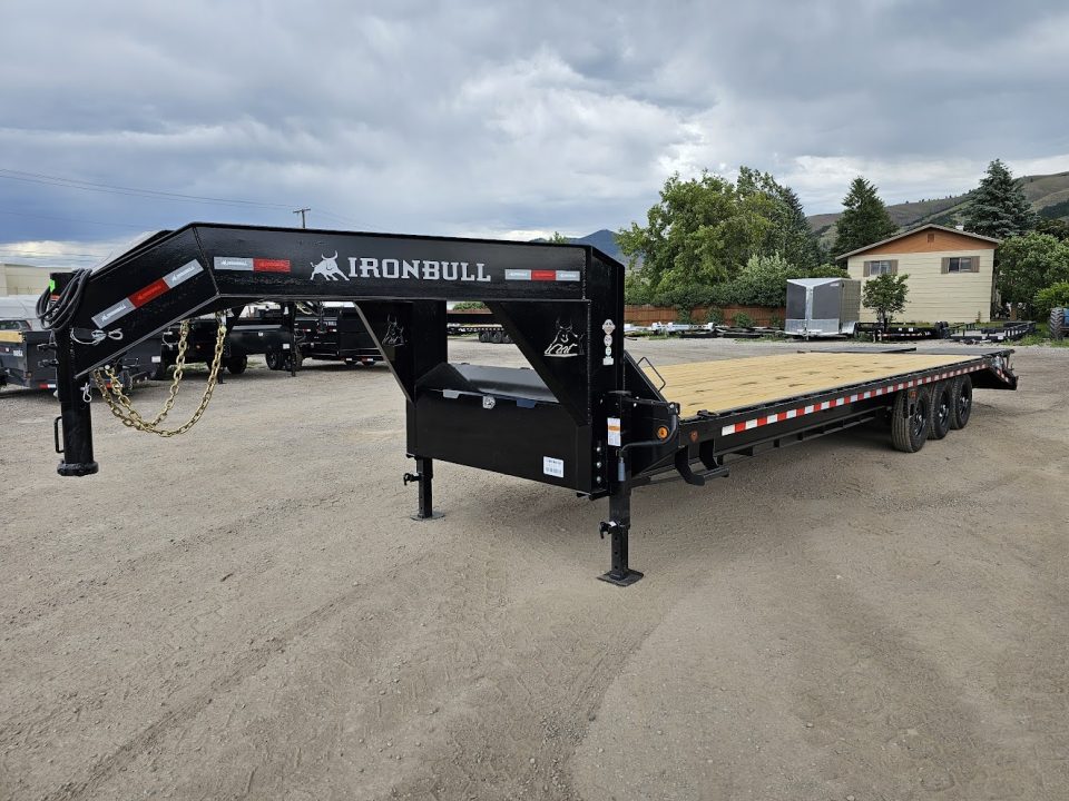 New 2026 Iron Bull 30' 21k Deckover Gooseneck Trailer
