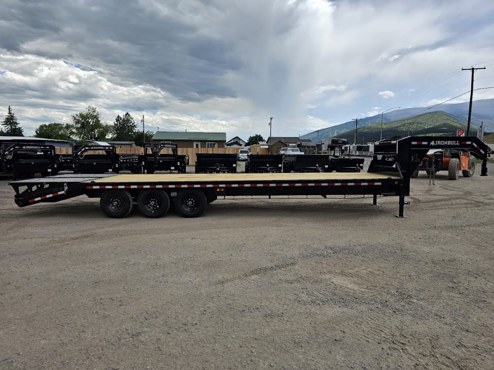 New 2026 Iron Bull 30' 21k Deckover Gooseneck Trailer