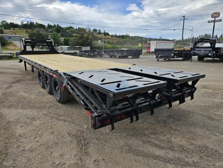 New 2026 Iron Bull 30' 21k Deckover Gooseneck Trailer
