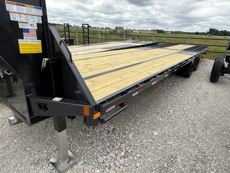 New 2026 Hillcrest Trailers 22.9K 20+12 GN HYD DV Flatbed Trailer