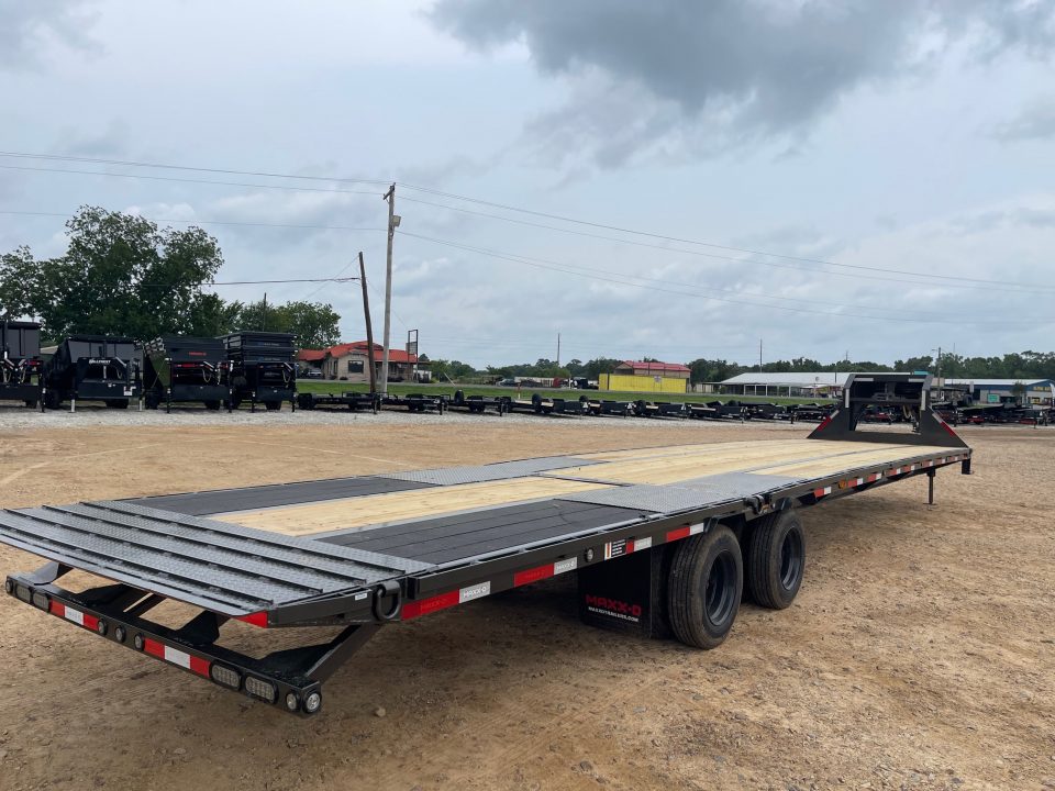 New 2026 MAXX-D YDB10240 Flatbed Trailer