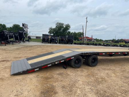 New 2026 MAXX-D YDB10240 Flatbed Trailer