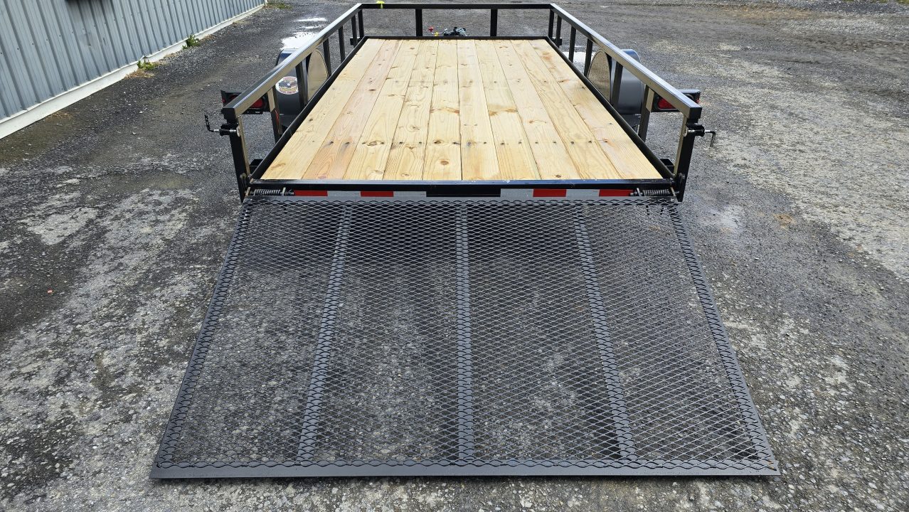 New Quality Trailers Pro Grade Landscape / 77"x 14’ - 2990 GVWR