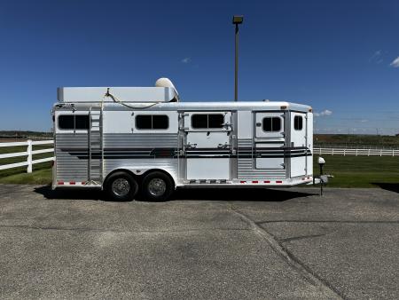 Used 2000 4-Star Trailers 2H Custom Stock Stalls BP Horse Trailer