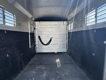 Used 2000 4-Star Trailers 2H Custom Stock Stalls BP Horse Trailer