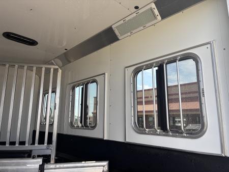 Used 2020 4-Star Trailers 3H 14'LQ with Mid-Tack/Mudroom Horse Trailer