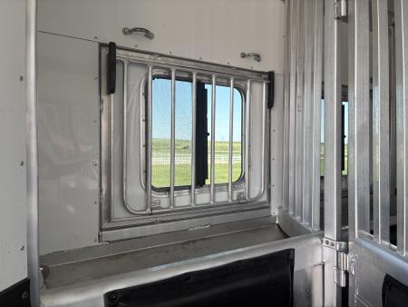 Used 2020 4-Star Trailers 3H 14'LQ with Mid-Tack/Mudroom Horse Trailer