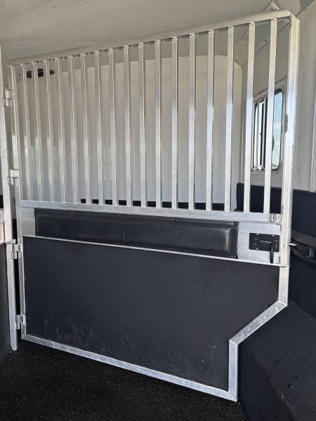 Used 2020 4-Star Trailers 3H 14'LQ with Mid-Tack/Mudroom Horse Trailer