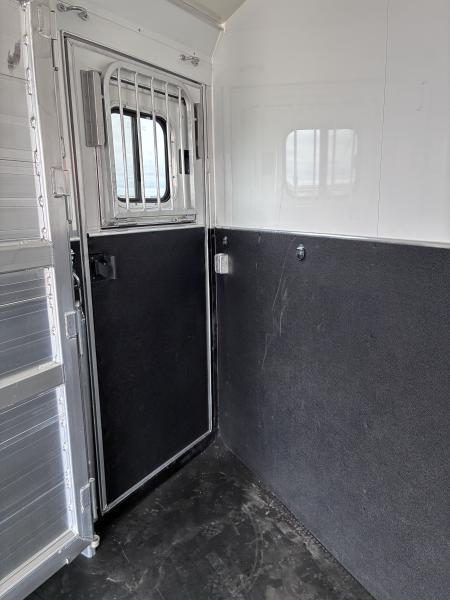 New 2027 Cimarron Trailers 3 Horse Gooseneck Horse Trailer