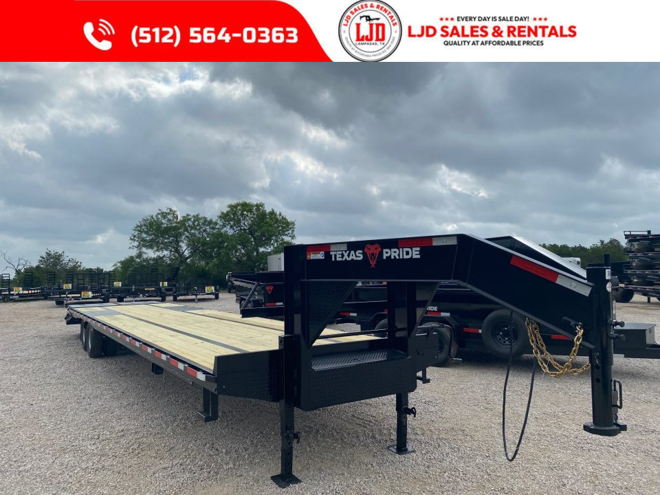 New 2026 Texas Pride Trailers Gooseneck Flatbed Equipment Trailer